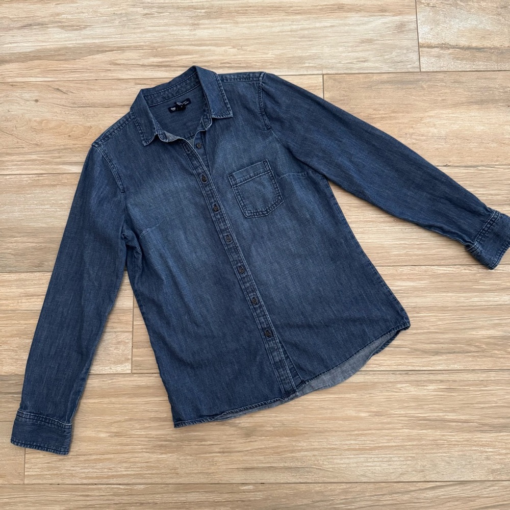 Gap Factory Denim Button Down Shirt Size XS